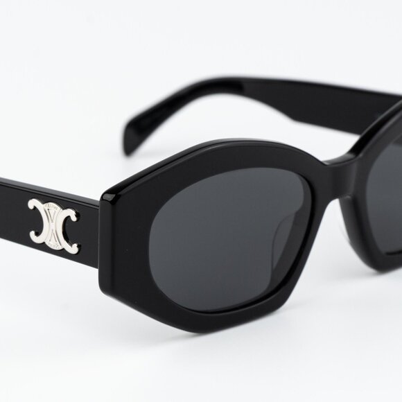 Celine TRIOMPHE Women Sunglasses Black Smoke Cat Eye CL40238U 01A NEW AUTHENTIC - Picture 6 of 15